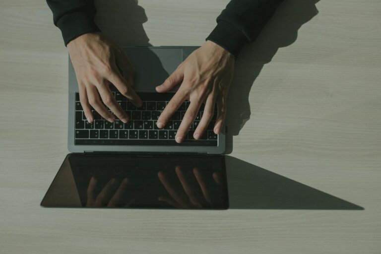 SEO Local: Como Aparecer no Google Quando Alguém Busca Seu Serviço na Sua Cidade