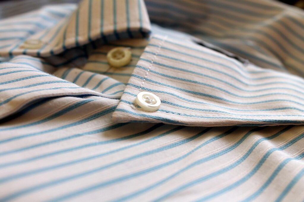 Quais são os detalhes que diferenciam uma camisa premium
